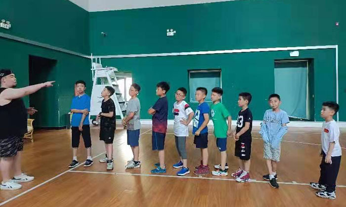 怎么選擇一個優(yōu)秀的體育夏令營？.jpg
