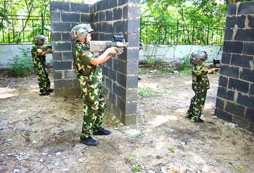 小組軍事對(duì)抗