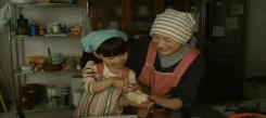 痛心！日本癌癥媽媽去世前逼4歲女兒天天做飯，真相竟是......14年后，女兒的現(xiàn)狀如何？