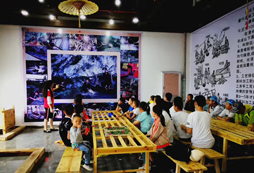 參加廣州國學(xué)訓(xùn)練營夏令營培養(yǎng)良好習(xí)慣!