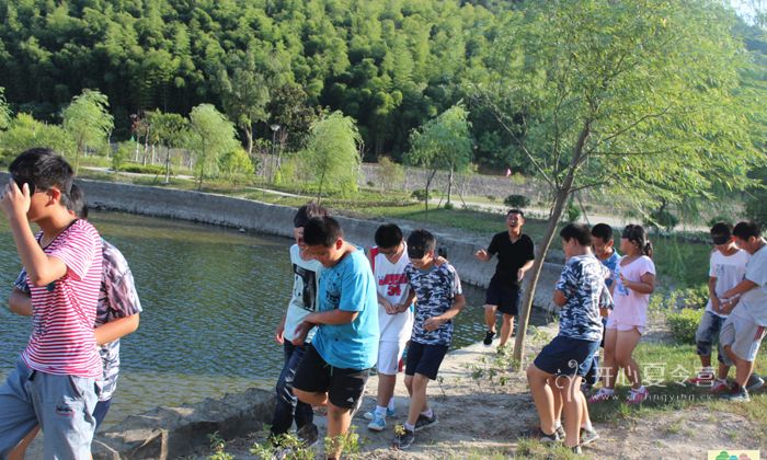 素質拓展夏令營
