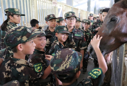 鐵血獵人軍事夏令營全面保障孩子安全