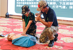 孩子參加鐵血獵人夏令營(yíng)有哪些益處呢？
