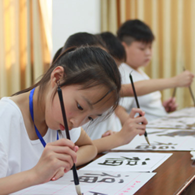 參加武當(dāng)大學(xué)堂親子夏令營(yíng)對(duì)家庭有哪些幫助