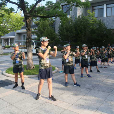 威海軍旅夏令營(yíng)的師資力量如何？教官水平怎么樣？