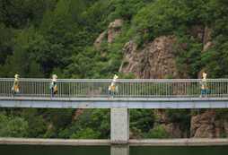 山野前進