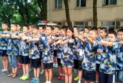 暑期為什么選擇武漢軍訓(xùn)夏令營