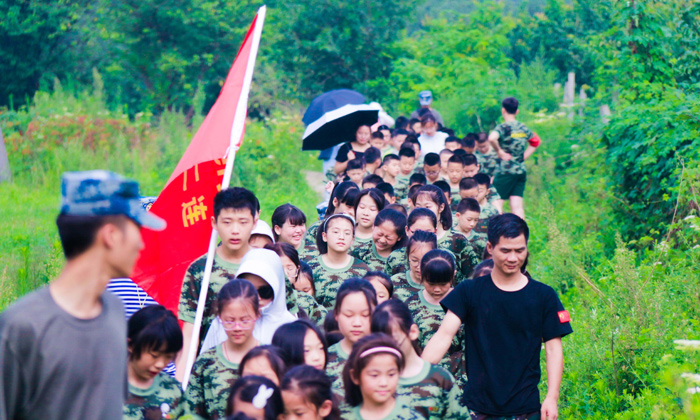 武漢軍事夏令營報名費用
