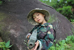 武漢軍事夏令營(yíng)給孩子帶來不一樣的教育體驗(yàn)
