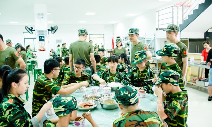 武漢軍事夏令營