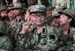 武漢軍事夏令營(yíng)機(jī)構(gòu)哪家好