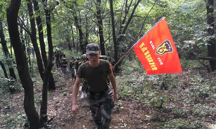 武漢軍訓(xùn)夏令營
