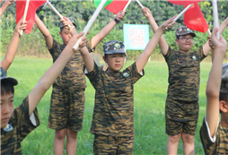 軍事迷的孩子合適參加多少天的蕪湖軍事夏令營