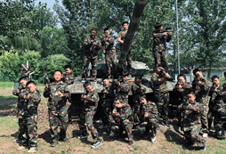 烏魯木齊軍事夏令營(yíng)給孩子不一樣的教育體驗(yàn)！