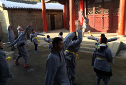 五歲以下的孩子可以參加武術(shù)夏令營嗎？
