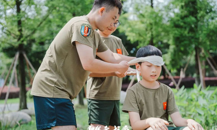 無錫軍事夏令營需要多少錢