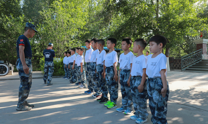 無錫軍事夏令營.gif
