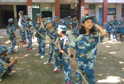 西安軍事夏令營(yíng)如何讓孩子養(yǎng)成良好的生活習(xí)慣？