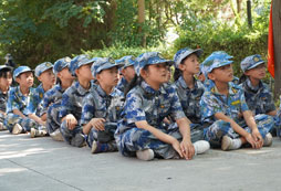 西安軍事夏令營(yíng)帶給孩子的收獲有哪些