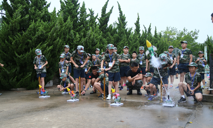 山東暑假軍事拓展夏令營