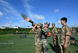 上海西點(diǎn)軍事夏令營(yíng)如何安排孩子的作息時(shí)間？