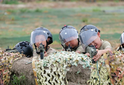 上海西點(diǎn)軍事夏令營(yíng)師資條件怎么樣？