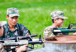 為什么選擇上海西點(diǎn)王牌陸軍特訓(xùn)營(yíng)