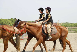 上海西點(diǎn)軍事夏令營(yíng)報(bào)名須知有哪些？