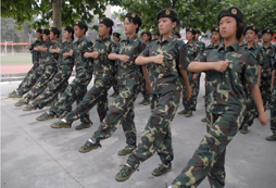 上海西點(diǎn)軍事夏令營八大特色