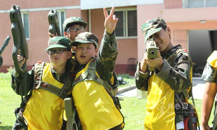 上海西點軍事——豺狼必勝，勇者無敵