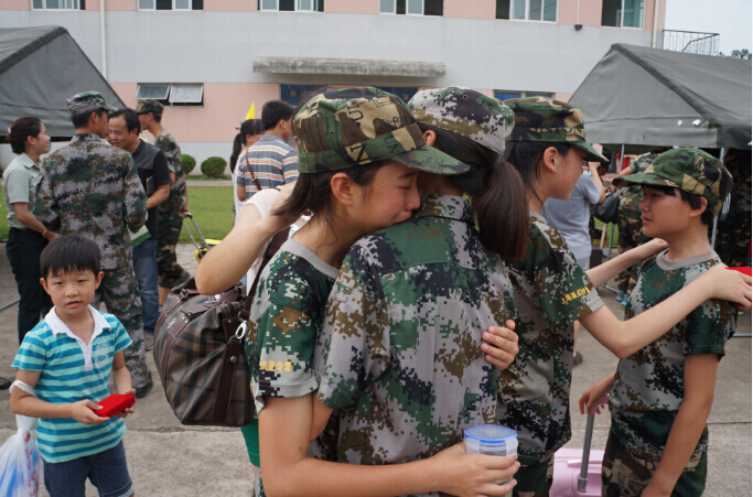 上海西點(diǎn)軍事夏令營(yíng)