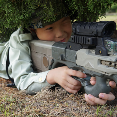上海西點(diǎn)軍校正規(guī)的軍事訓(xùn)練夏令營(yíng)