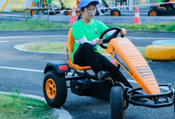 無動力卡車