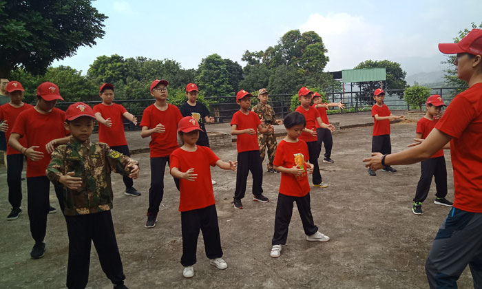 廈門軍事化夏令營機(jī)構(gòu)推薦