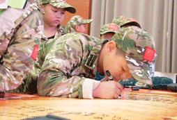 暑假廈門軍訓(xùn)夏令營(yíng)哪家好