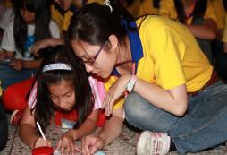 廈門(mén)軍事夏令營(yíng)給孩子鷹一樣的品格