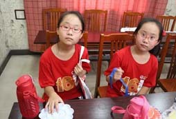 廈門藝術(shù)夏令營談?wù)労⒆訉W(xué)習(xí)美術(shù)的好處有哪些？
