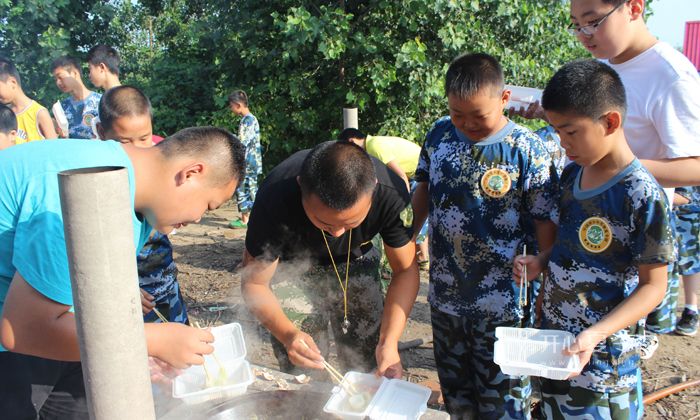軍事夏令營能治挑食的孩子嗎？