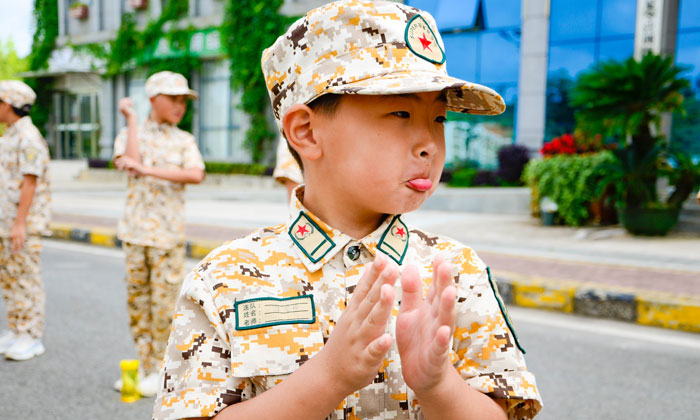 西安軍事夏令營(yíng)報(bào)名哪家好 
