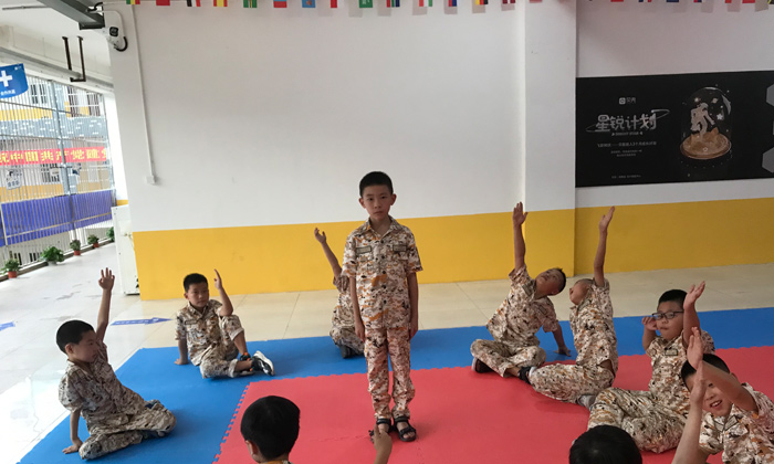 西安軍訓(xùn)夏令營哪家好
