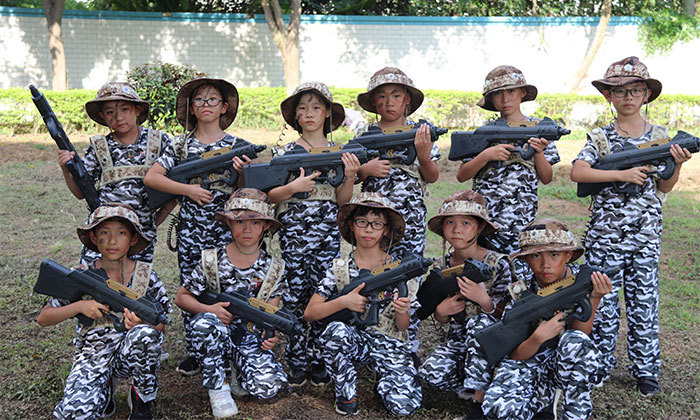 西安軍訓(xùn)夏令營多少錢 