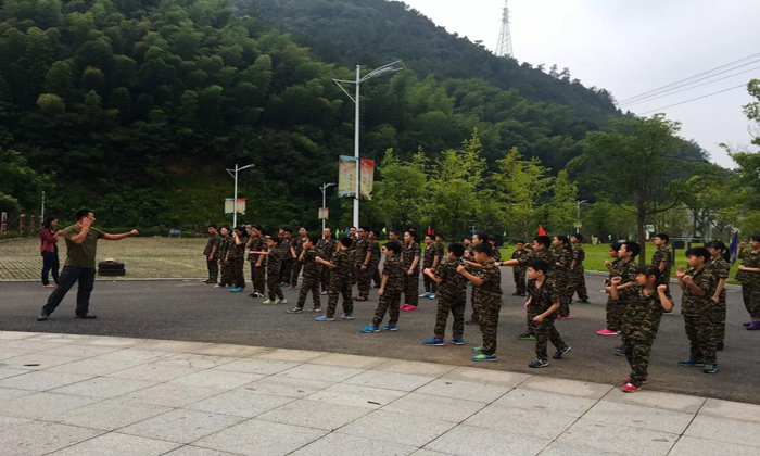 西安軍事訓(xùn)練營.jpg