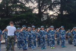 參加西安夏令營使我學會尊敬強者