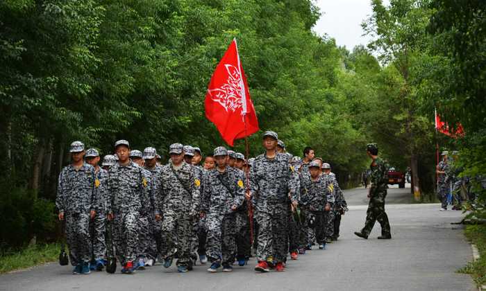 西安軍事夏令營(yíng).jpg