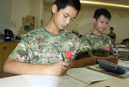 瀟湘少年軍事夏令營師資情況如何