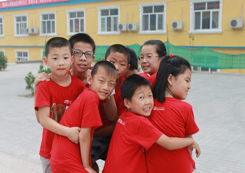 小學(xué)生戶外夏令營為什么不允許家長探望學(xué)生