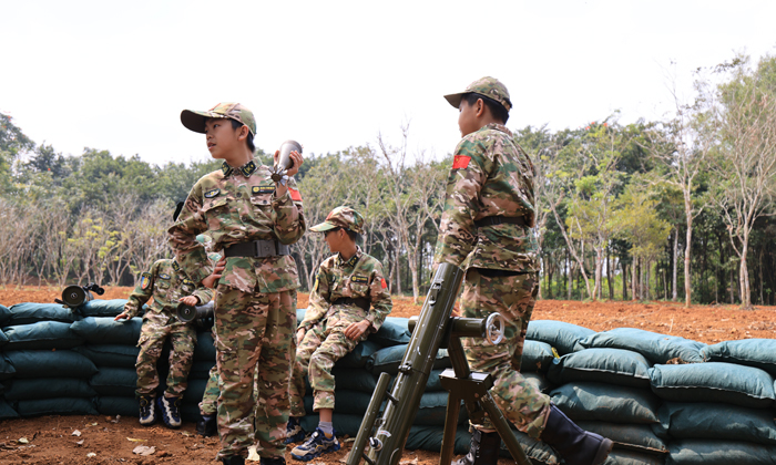 小學(xué)生一周軍事冬令營(yíng)