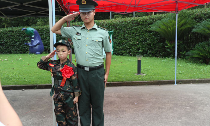 小學(xué)生軍事夏令營價格一覽表