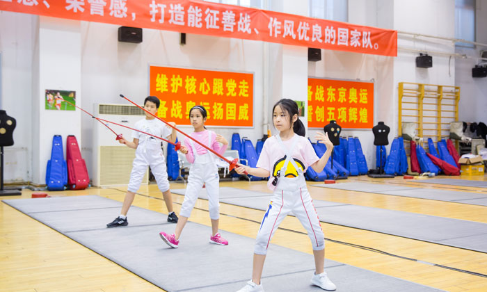 國內(nèi)小學(xué)生夏令營好不好