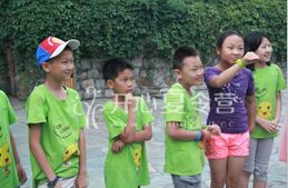 小學生夏令營費用包括所有的嗎？